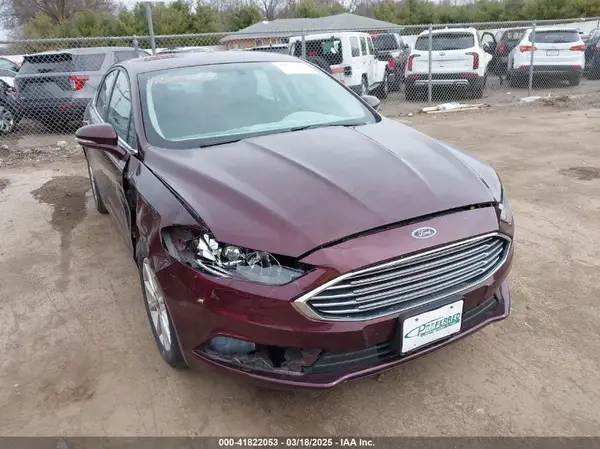 3FA6P0H77HR228070 2017 FORD FUSION - Image 1