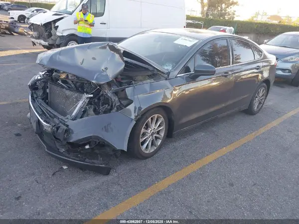 3FA6P0H77HR271453 2017 FORD FUSION - Image 2