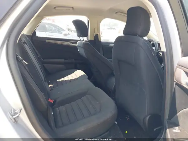 3FA6P0H77HR318433 2017 FORD FUSION - Image 8