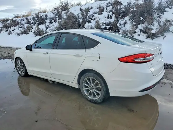 3FA6P0H77HR326743 2017 FORD FUSION - Image 2