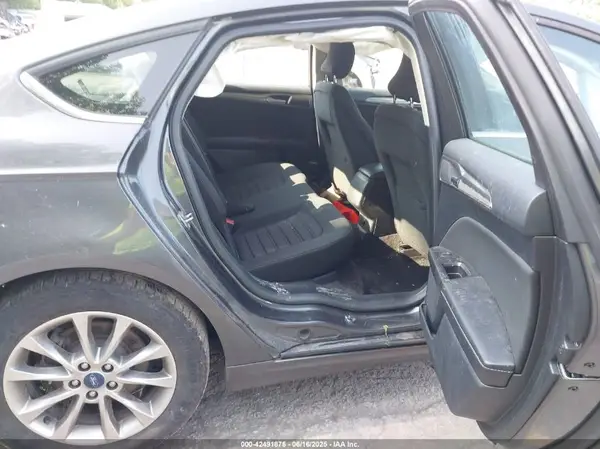 3FA6P0H77HR339153 2017 FORD FUSION - Image 8