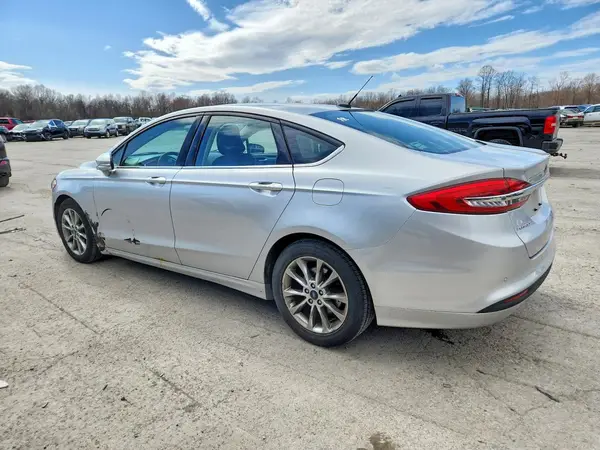 3FA6P0H77HR394654 2017 FORD FUSION - Image 2