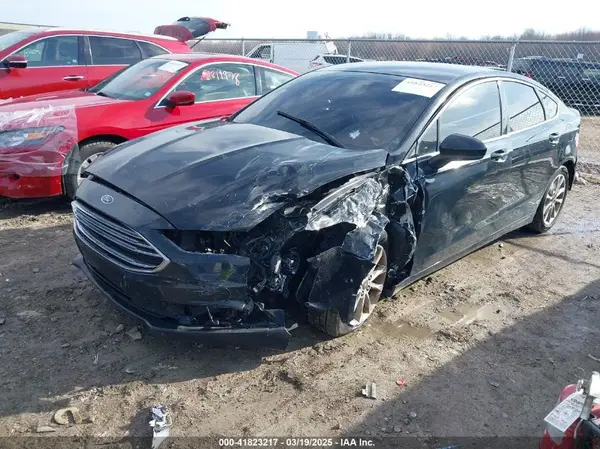3FA6P0H77HR412232 2017 FORD FUSION - Image 2
