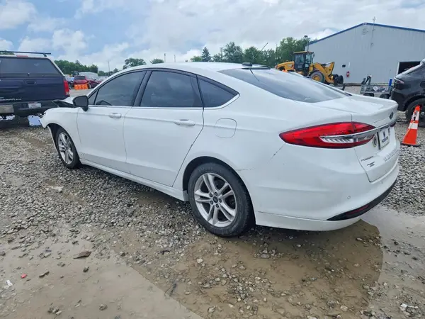 3FA6P0H77JR123714 2018 FORD FUSION - Image 2