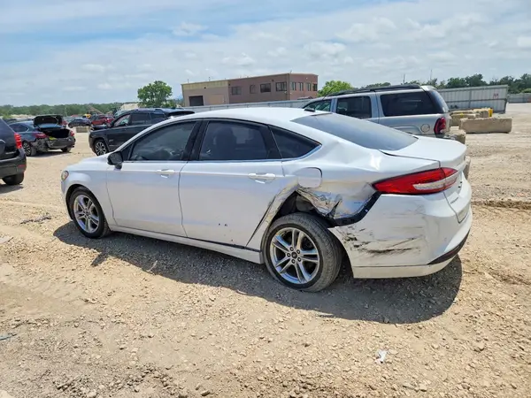 3FA6P0H77JR155983 2018 FORD FUSION - Image 2