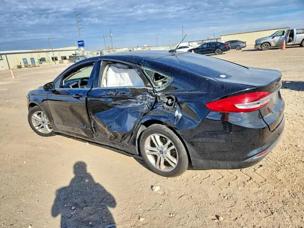 3FA6P0H77JR162514 2018 FORD FUSION - Image 2
