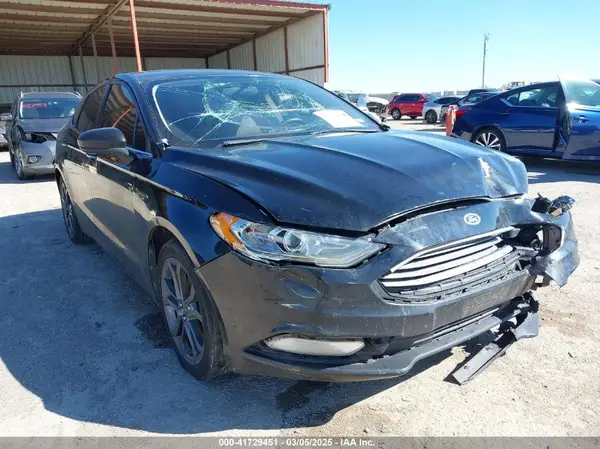 3FA6P0H77JR180057 2018 FORD FUSION - Image 1
