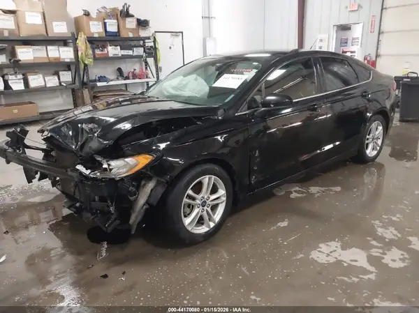 3FA6P0H77JR194878 2018 FORD FUSION - Image 2