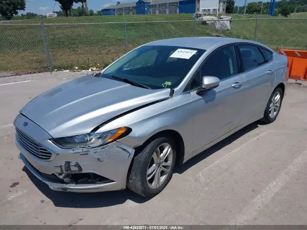 3FA6P0H77JR197943 2018 FORD FUSION - Image 2