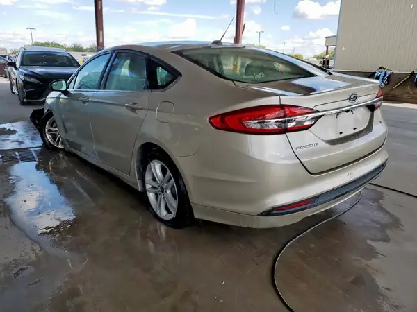 3FA6P0H77JR238054 2018 FORD FUSION - Image 2