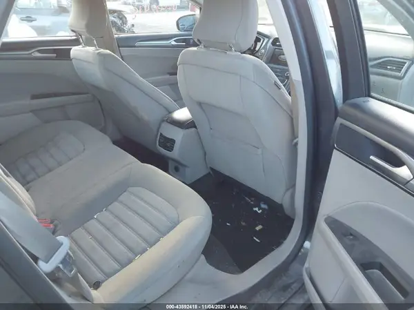 3FA6P0H77KR210031 2019 FORD FUSION - Image 8