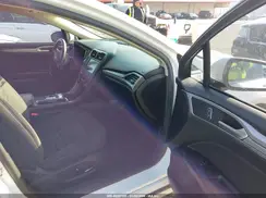 3FA6P0H77KR261870 2019 FORD FUSION