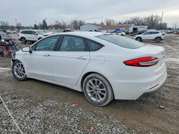 3FA6P0H77LR240230 2020 FORD FUSION - Image 2
