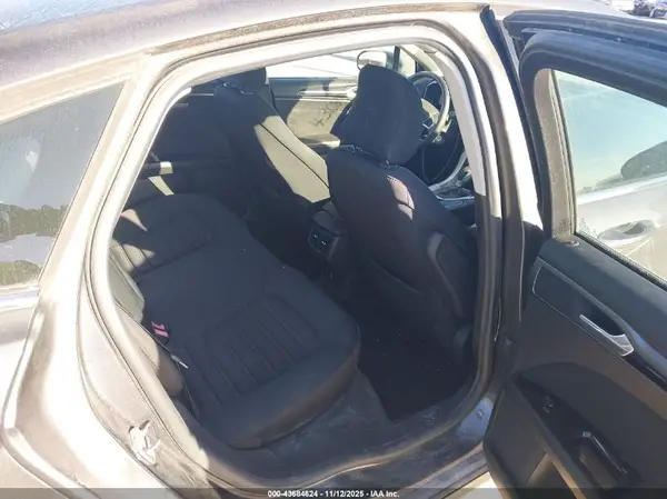 3FA6P0H78GR132334 2016 FORD FUSION - Image 8