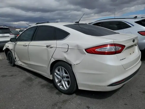 3FA6P0H78GR149828 2016 FORD FUSION - Image 2