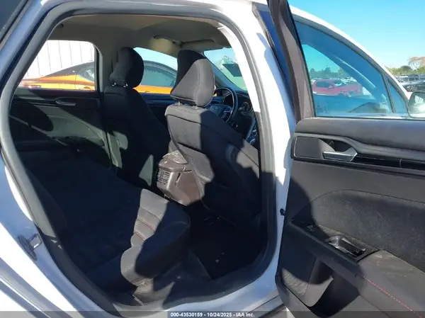 3FA6P0H78GR160053 2016 FORD FUSION - Image 8