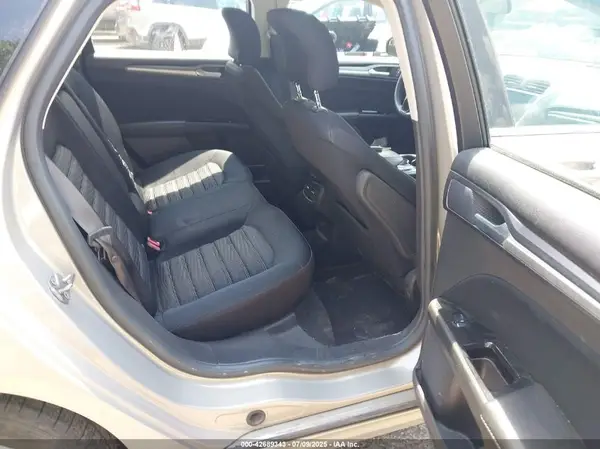3FA6P0H78GR192520 2016 FORD FUSION - Image 8