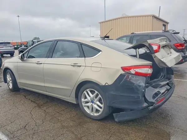 3FA6P0H78GR213379 2016 FORD FUSION - Image 2