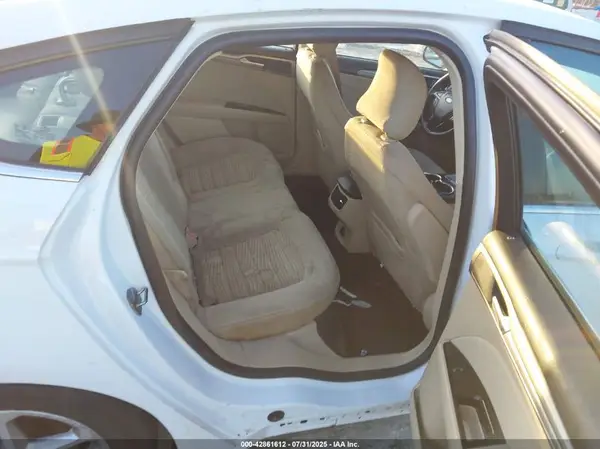 3FA6P0H78GR218694 2016 FORD FUSION - Image 8