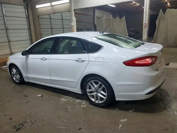 3FA6P0H78GR242638 2016 FORD FUSION - Image 2