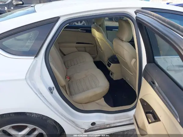 3FA6P0H78GR323350 2016 FORD FUSION - Image 8