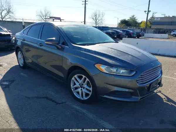 3FA6P0H78GR330444 2016 FORD FUSION - Image 1