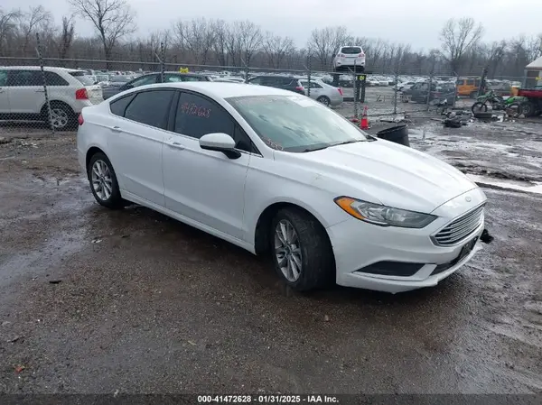 3FA6P0H78HR117799 2017 FORD FUSION - Image 1