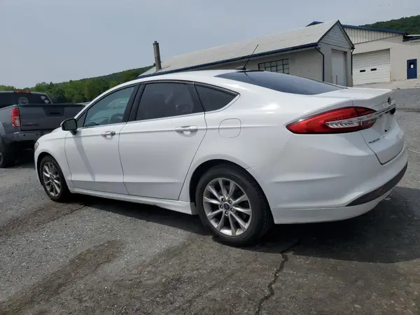3FA6P0H78HR145067 2017 FORD FUSION - Image 2