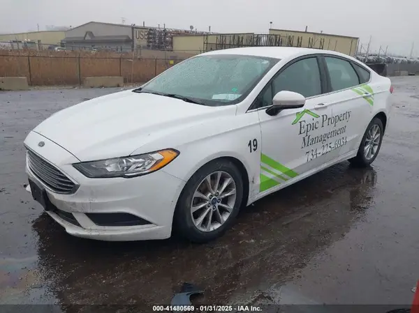 3FA6P0H78HR145988 2017 FORD FUSION - Image 2