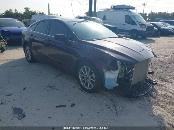 3FA6P0H78HR155789 2017 FORD FUSION - Image 1