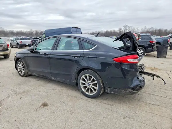 3FA6P0H78HR158904 2017 FORD FUSION - Image 2