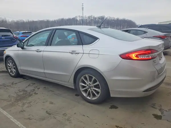 3FA6P0H78HR194169 2017 FORD FUSION - Image 2