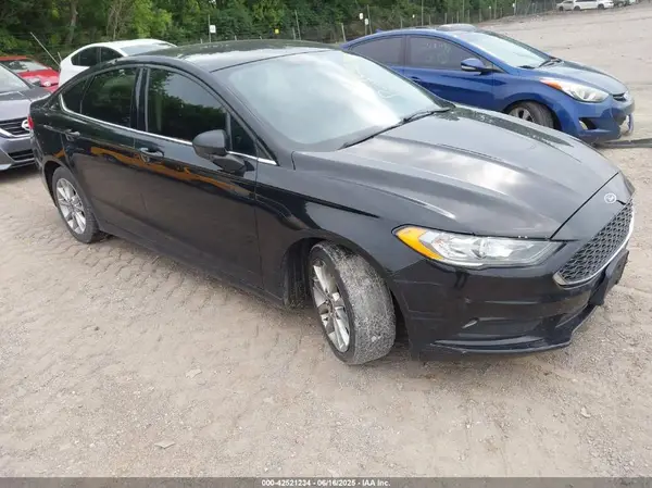 3FA6P0H78HR200469 2017 FORD FUSION - Image 1