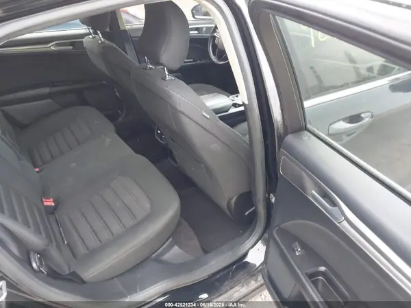 3FA6P0H78HR200469 2017 FORD FUSION - Image 8