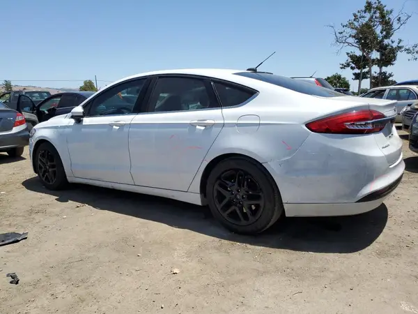 3FA6P0H78HR201377 2017 FORD FUSION - Image 2