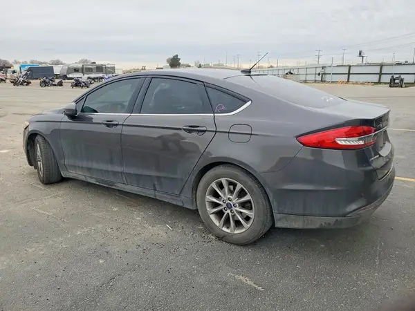 3FA6P0H78HR201539 2017 FORD FUSION - Image 2