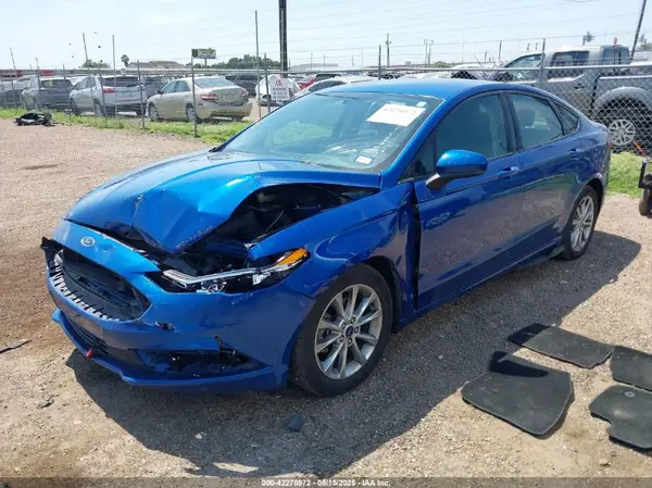 3FA6P0H78HR228742 2017 FORD FUSION - Image 2