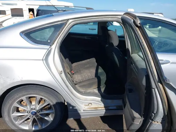 3FA6P0H78HR228885 2017 FORD FUSION - Image 8
