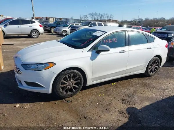 3FA6P0H78HR235819 2017 FORD FUSION - Image 2