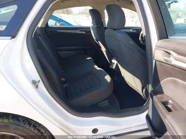 3FA6P0H78HR235819 2017 FORD FUSION - Image 8