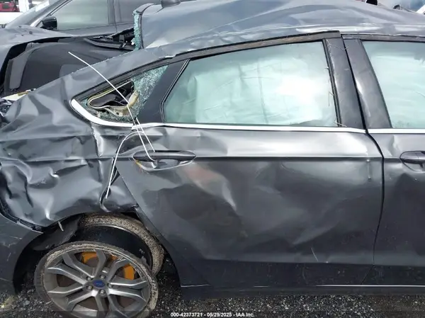 3FA6P0H78HR282249 2017 FORD FUSION - Image 8