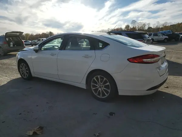 3FA6P0H78HR345012 2017 FORD FUSION - Image 2