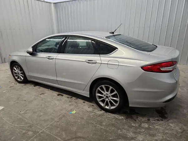 3FA6P0H78HR359041 2017 FORD FUSION - Image 2