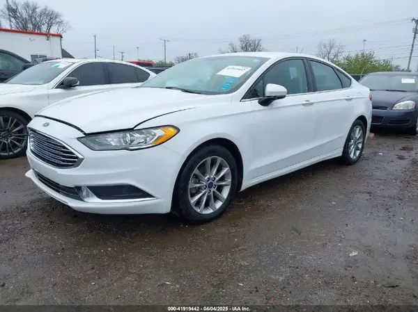 3FA6P0H78HR372338 2017 FORD FUSION - Image 2