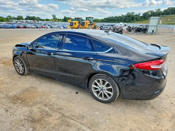 3FA6P0H78HR372940 2017 FORD FUSION - Image 2