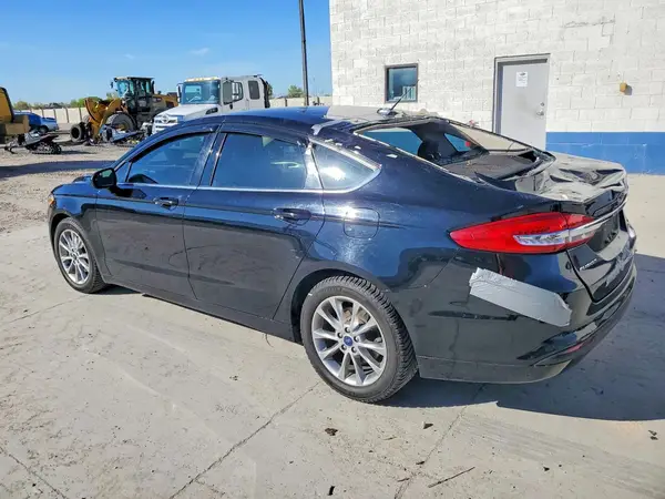 3FA6P0H78HR398602 2017 FORD FUSION - Image 2