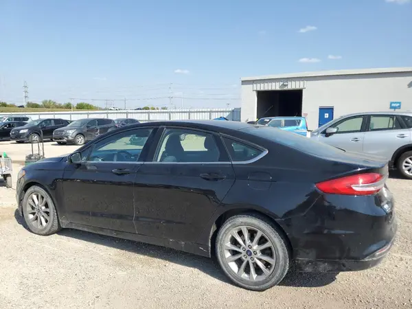 3FA6P0H78HR398647 2017 FORD FUSION - Image 2