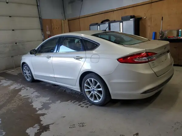 3FA6P0H78HR398812 2017 FORD FUSION - Image 2