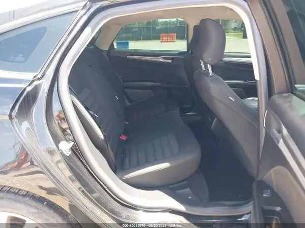 3FA6P0H78HR416421 2017 FORD FUSION - Image 8