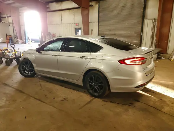 3FA6P0H78JR109093 2018 FORD FUSION - Image 2